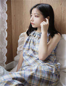 日本少女泳装写真