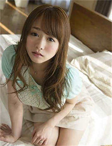 宝贝睁眼看看镜子里的你多美